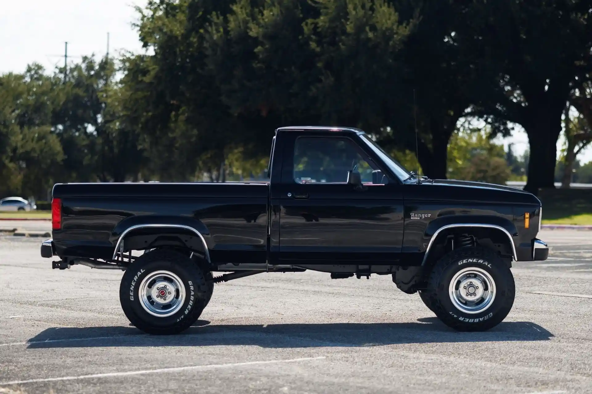 61k-Mile 1988 Ford Ranger XLT 4×4