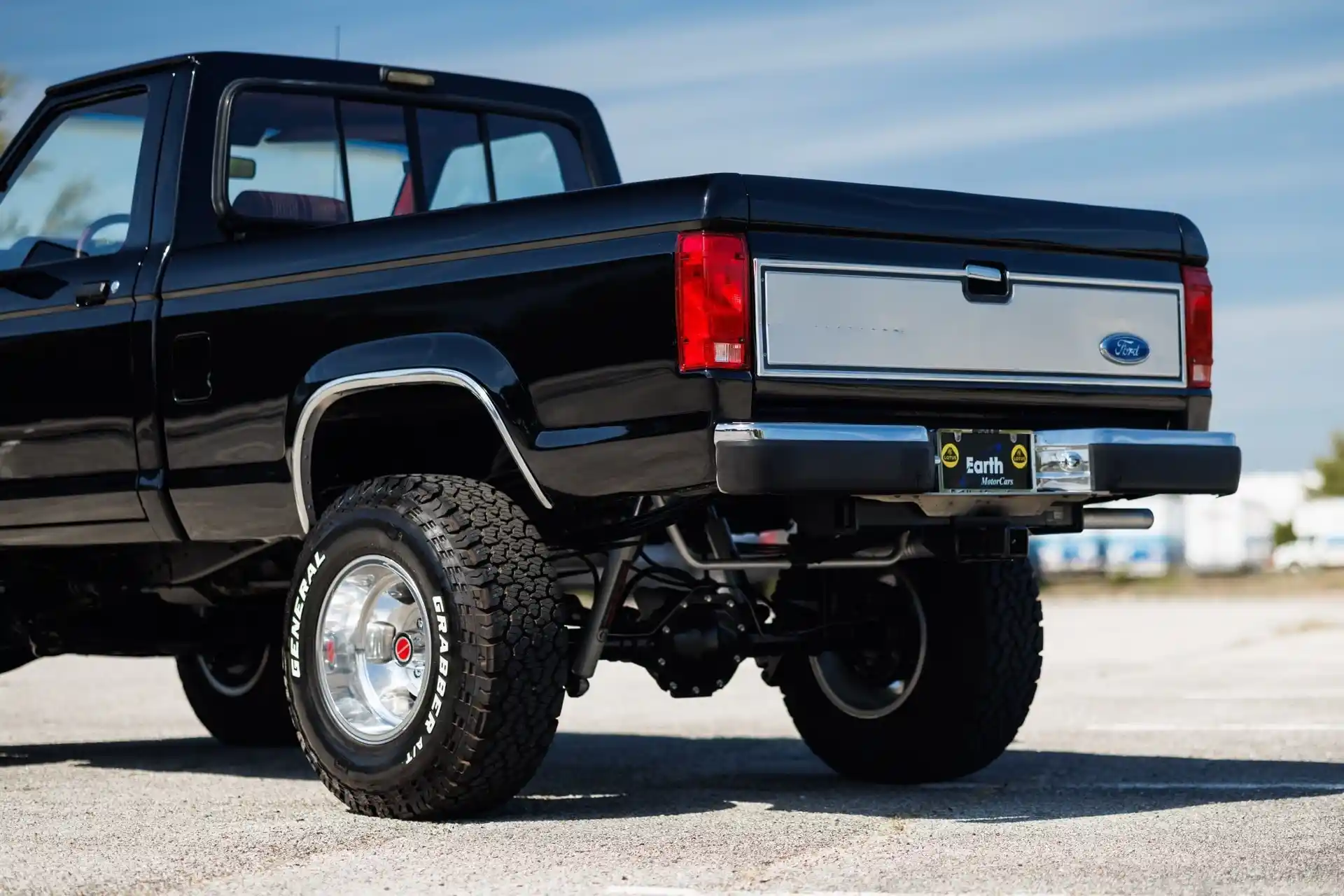 61k-Mile 1988 Ford Ranger XLT 4×4