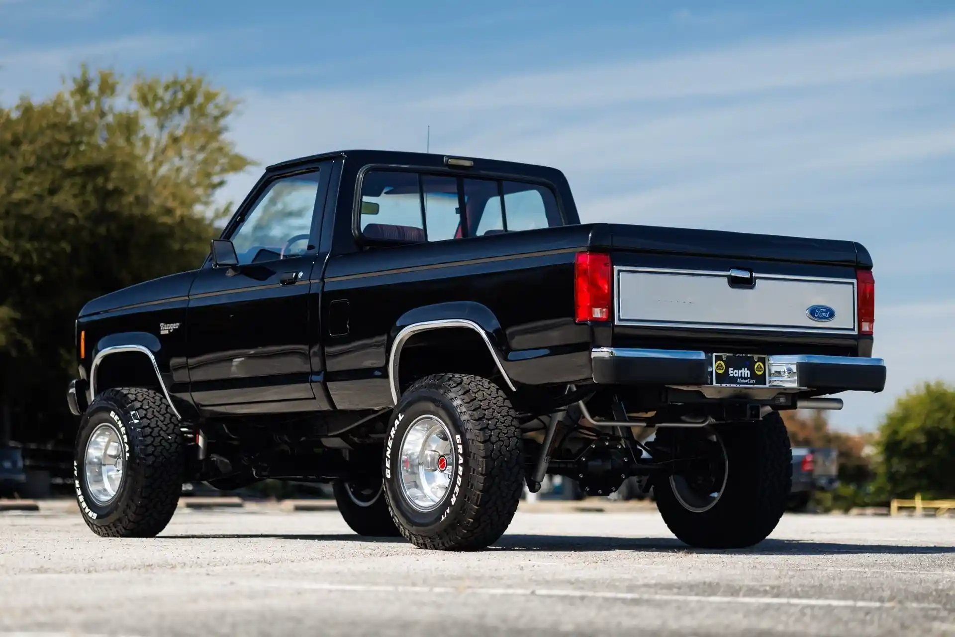61k-Mile 1988 Ford Ranger XLT 4×4