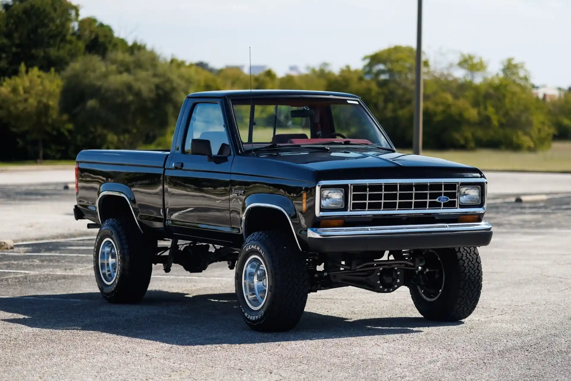 61k-Mile 1988 Ford Ranger XLT 4×4 - 4