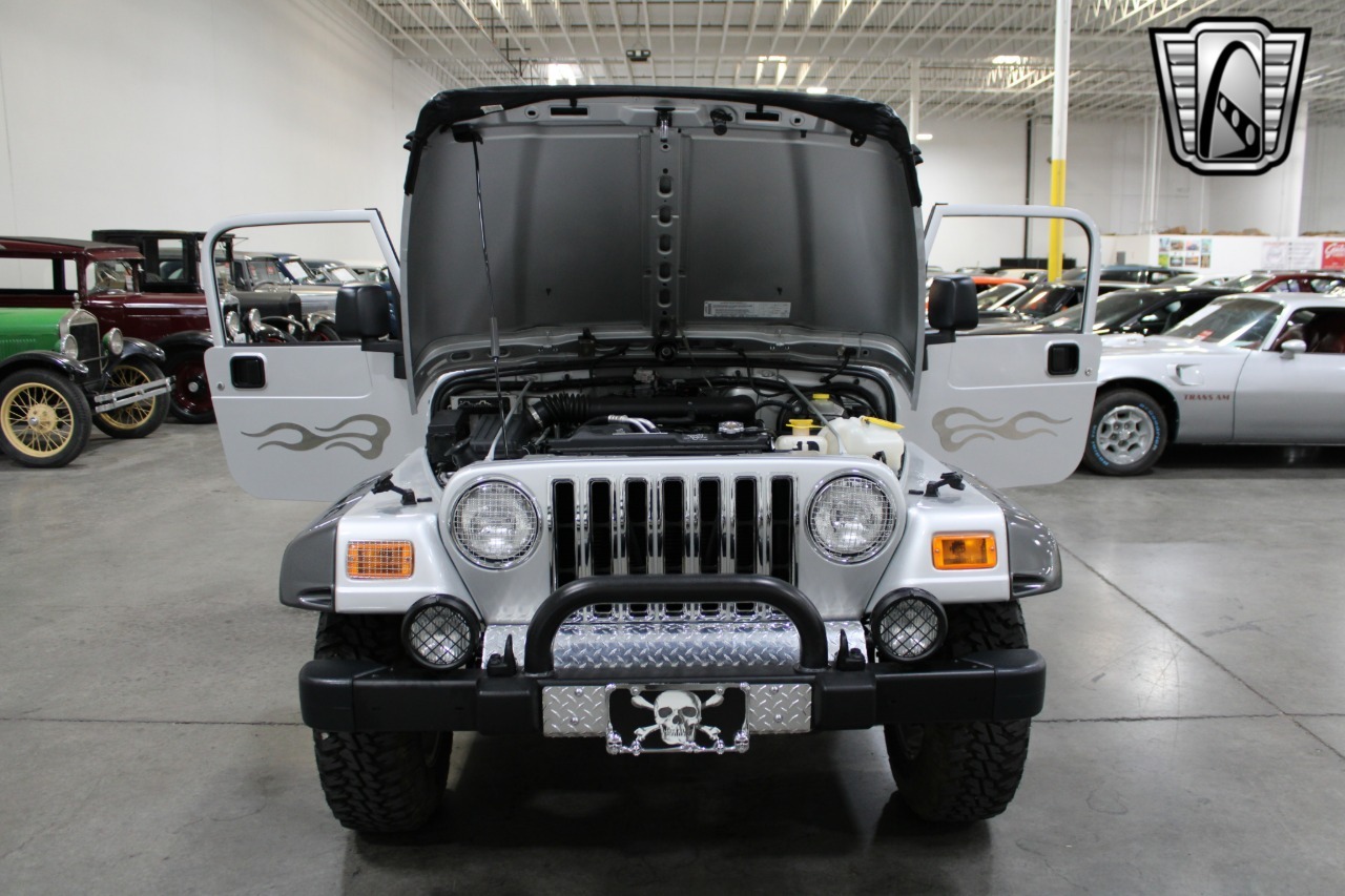 1,352-Mile 2003 Jeep Wrangler Rubicon Tomb Raider