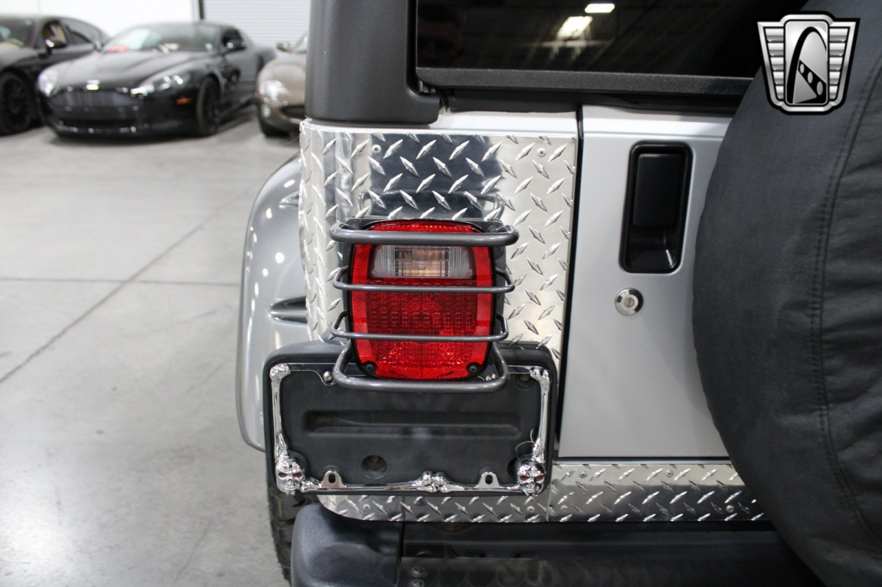 1,352-Mile 2003 Jeep Wrangler Rubicon Tomb Raider