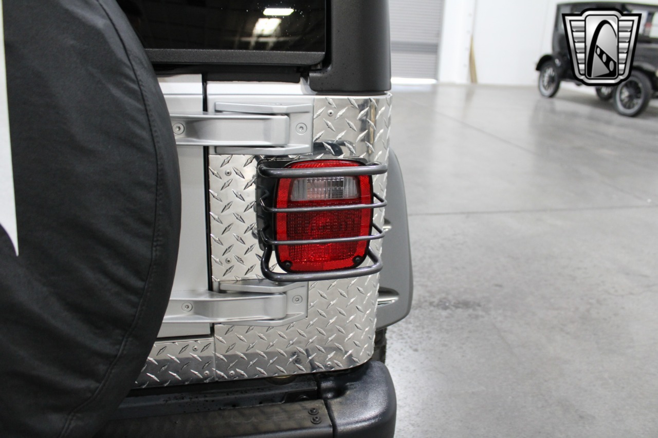 1,352-Mile 2003 Jeep Wrangler Rubicon Tomb Raider