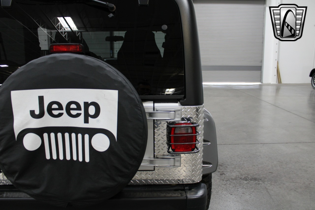 1,352-Mile 2003 Jeep Wrangler Rubicon Tomb Raider