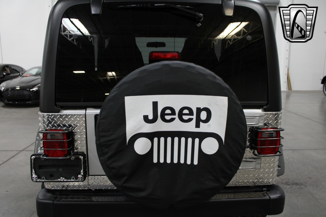1,352-Mile 2003 Jeep Wrangler Rubicon Tomb Raider