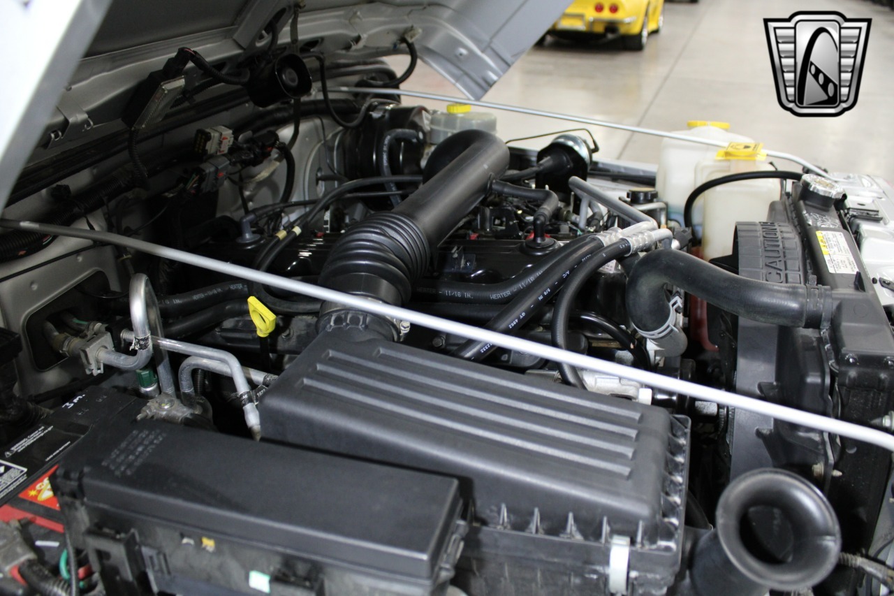 1,352-Mile 2003 Jeep Wrangler Rubicon Tomb Raider