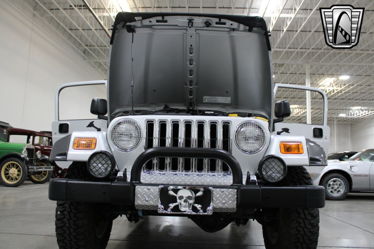 1,352-Mile 2003 Jeep Wrangler Rubicon Tomb Raider