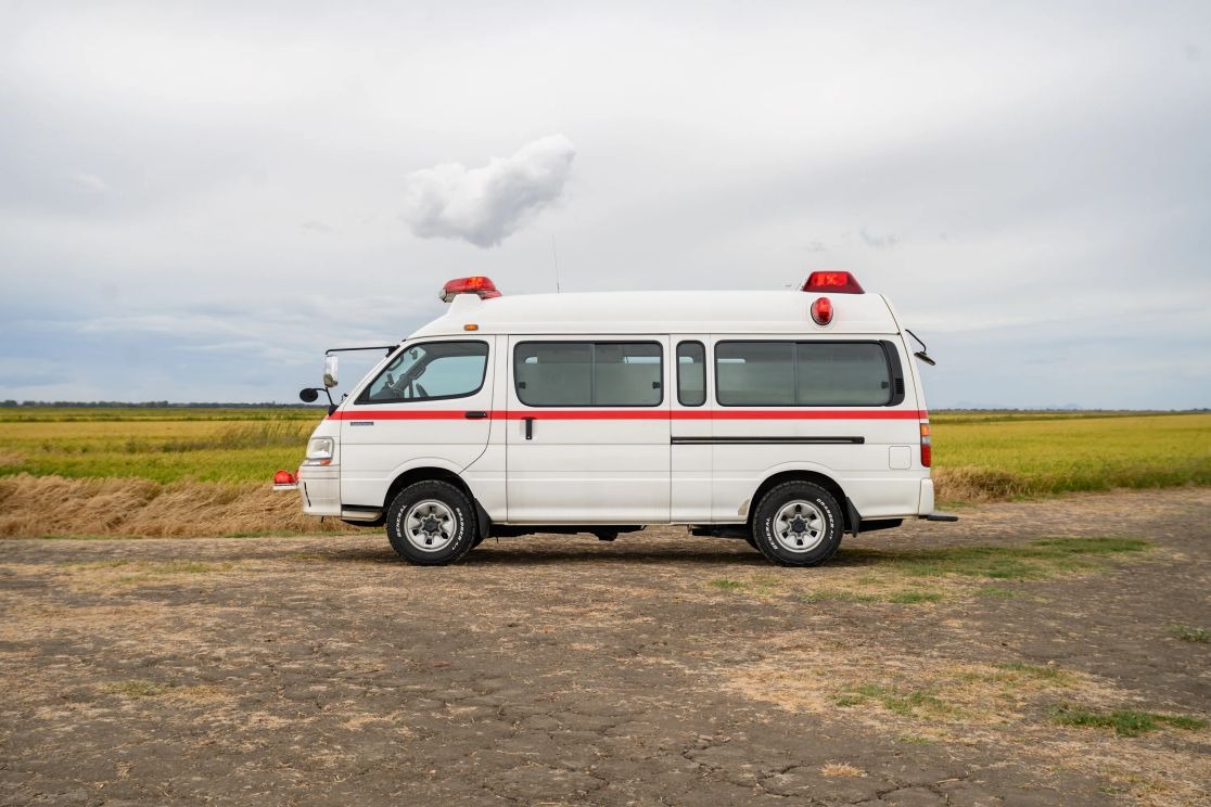 1999 Toyota HiAce Ambulance - 5