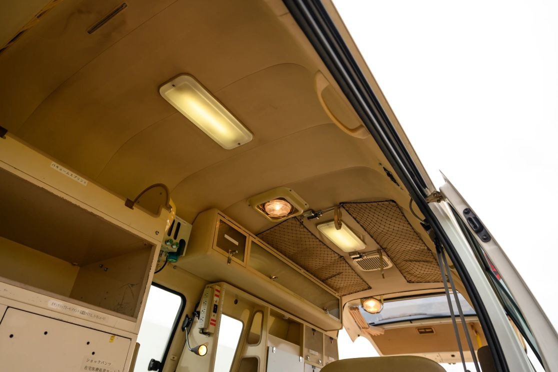 1999 Toyota HiAce Ambulance