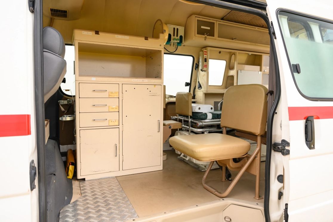 1999 Toyota HiAce Ambulance