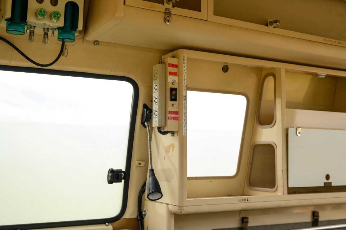 1999 Toyota HiAce Ambulance