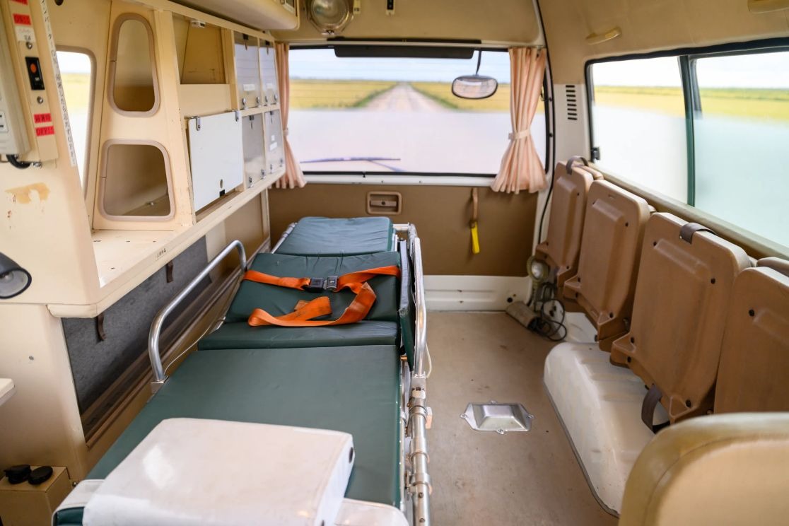 1999 Toyota HiAce Ambulance