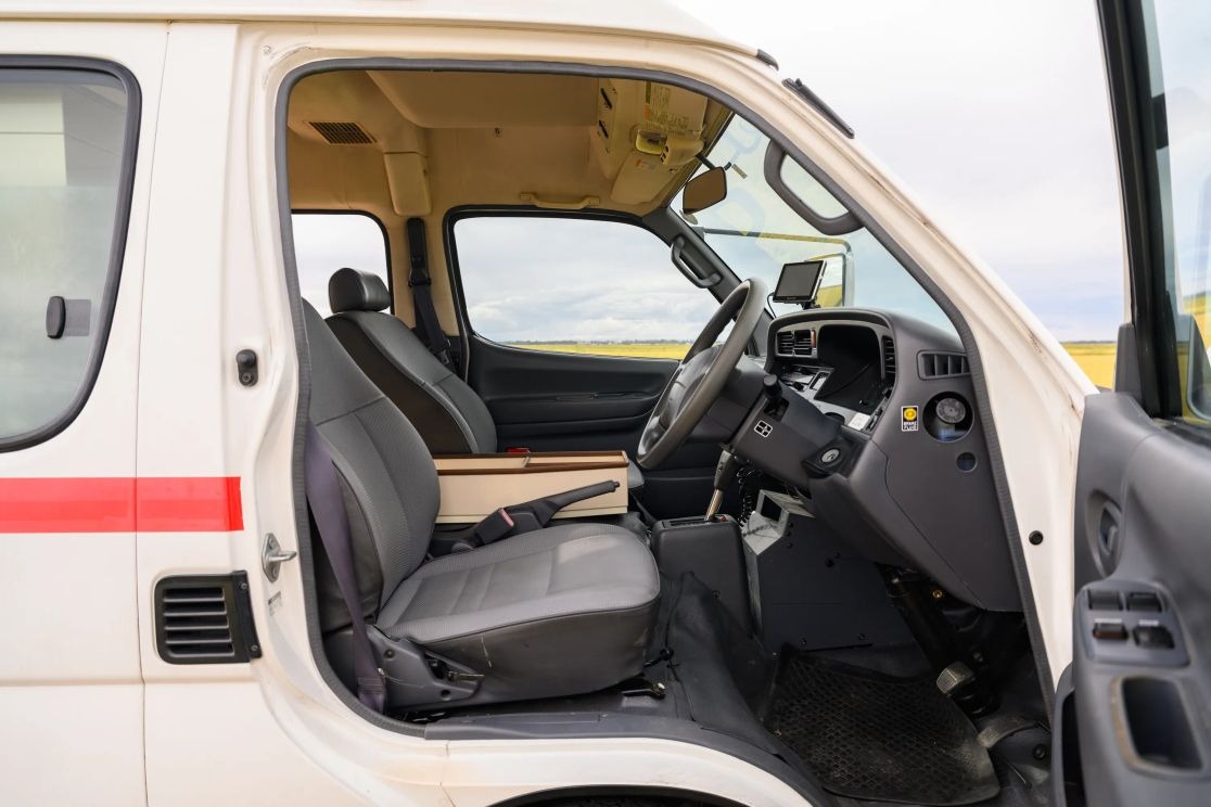 1999 Toyota HiAce Ambulance
