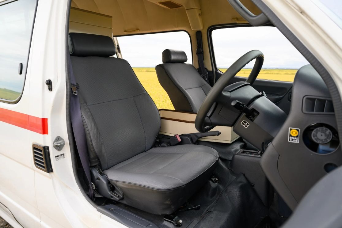 1999 Toyota HiAce Ambulance