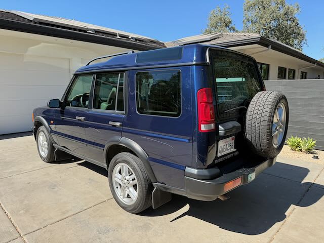 2002 Land Rover Discovery II SE - 3