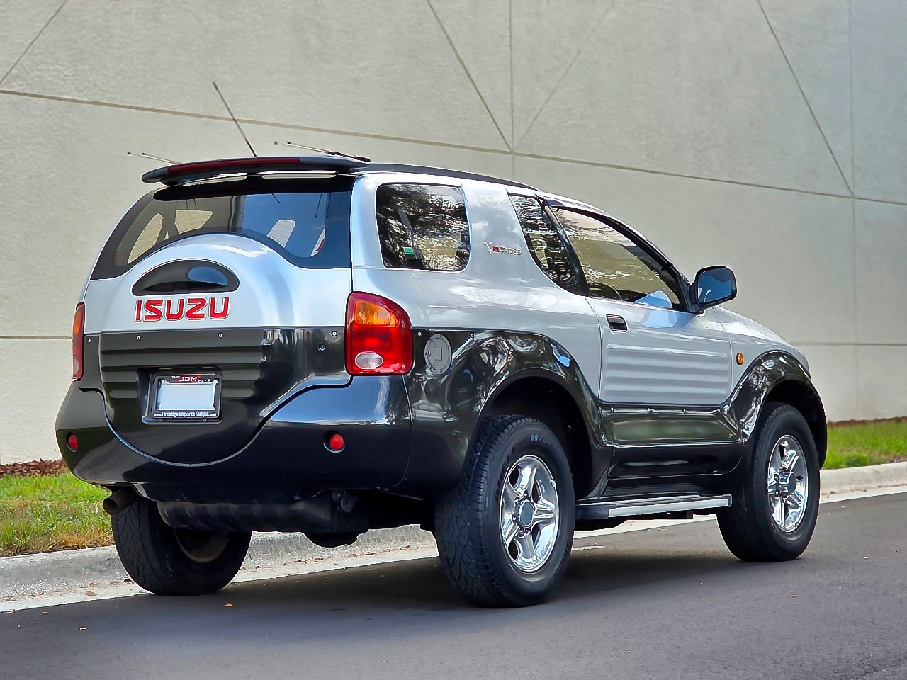 1999 Isuzu VehiCROSS Limited Edition