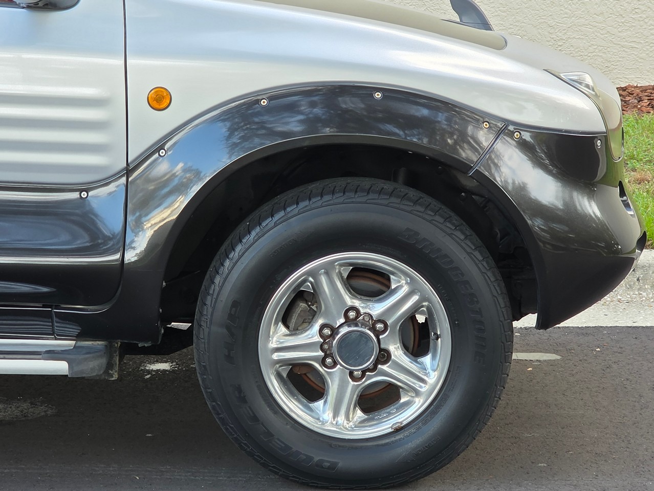 1999 Isuzu VehiCROSS Limited Edition