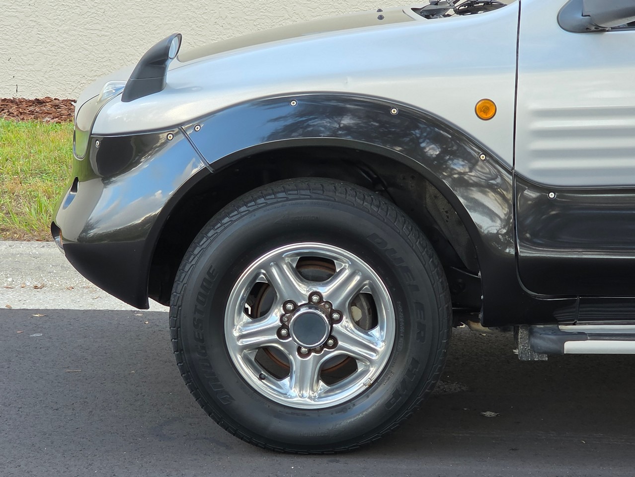 1999 Isuzu VehiCROSS Limited Edition