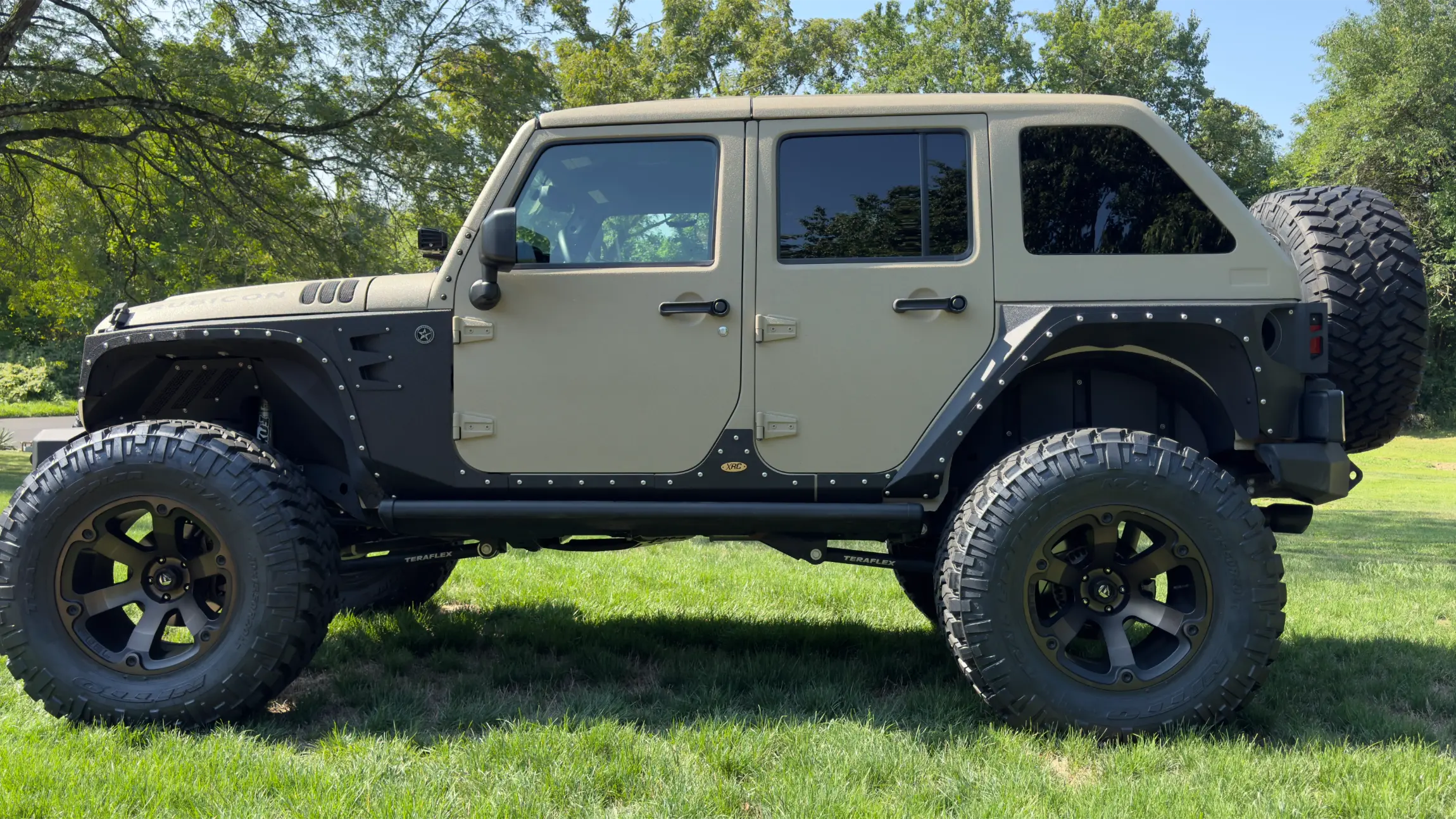 Starwood Motors Custom 2017 Jeep Wrangler Unlimited Rubicon
