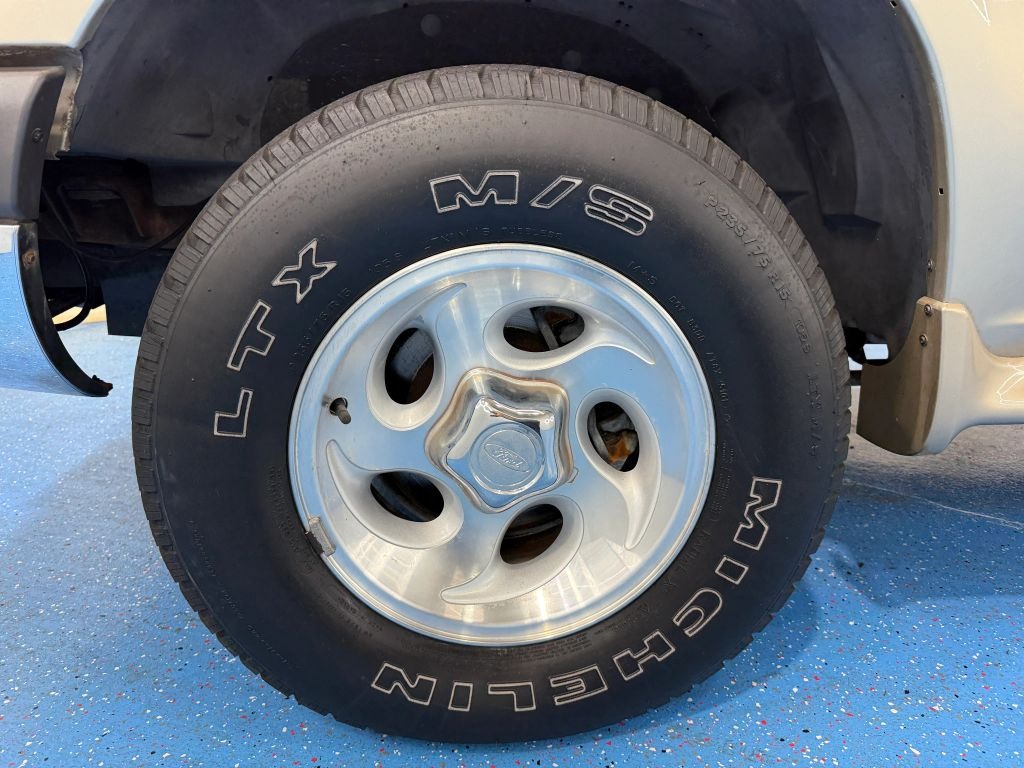 1999 Ford Explorer