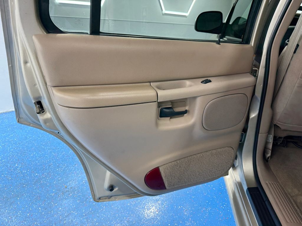 1999 Ford Explorer