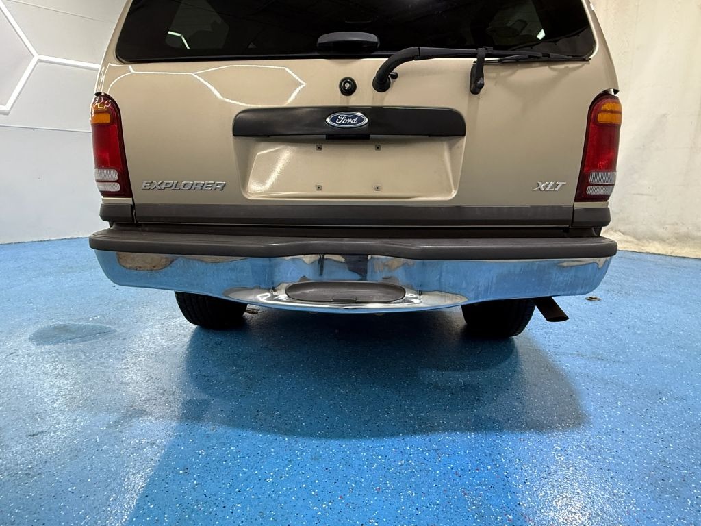 1999 Ford Explorer