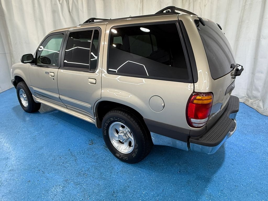 1999 Ford Explorer