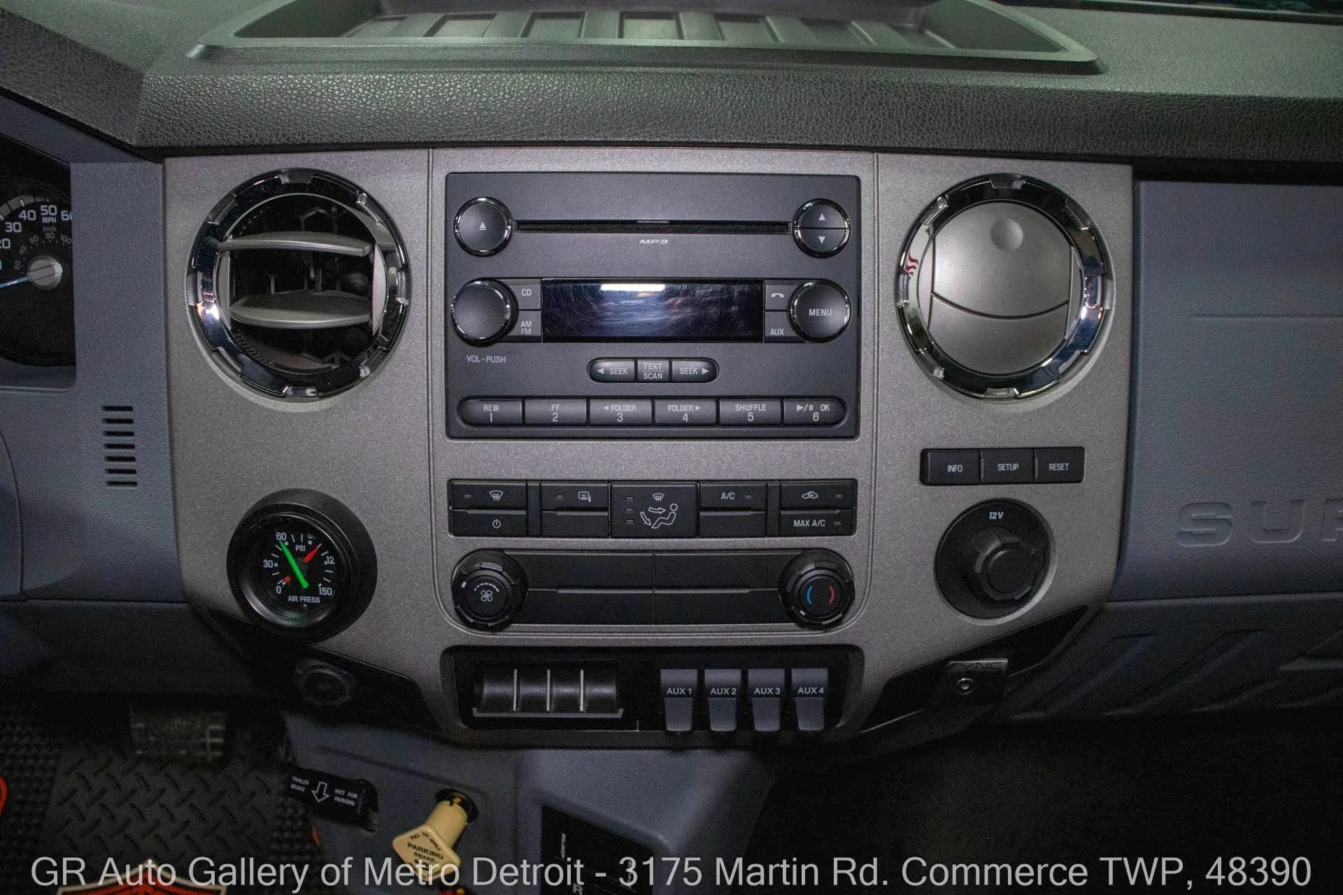 2013 Ford F-650 Super Duty