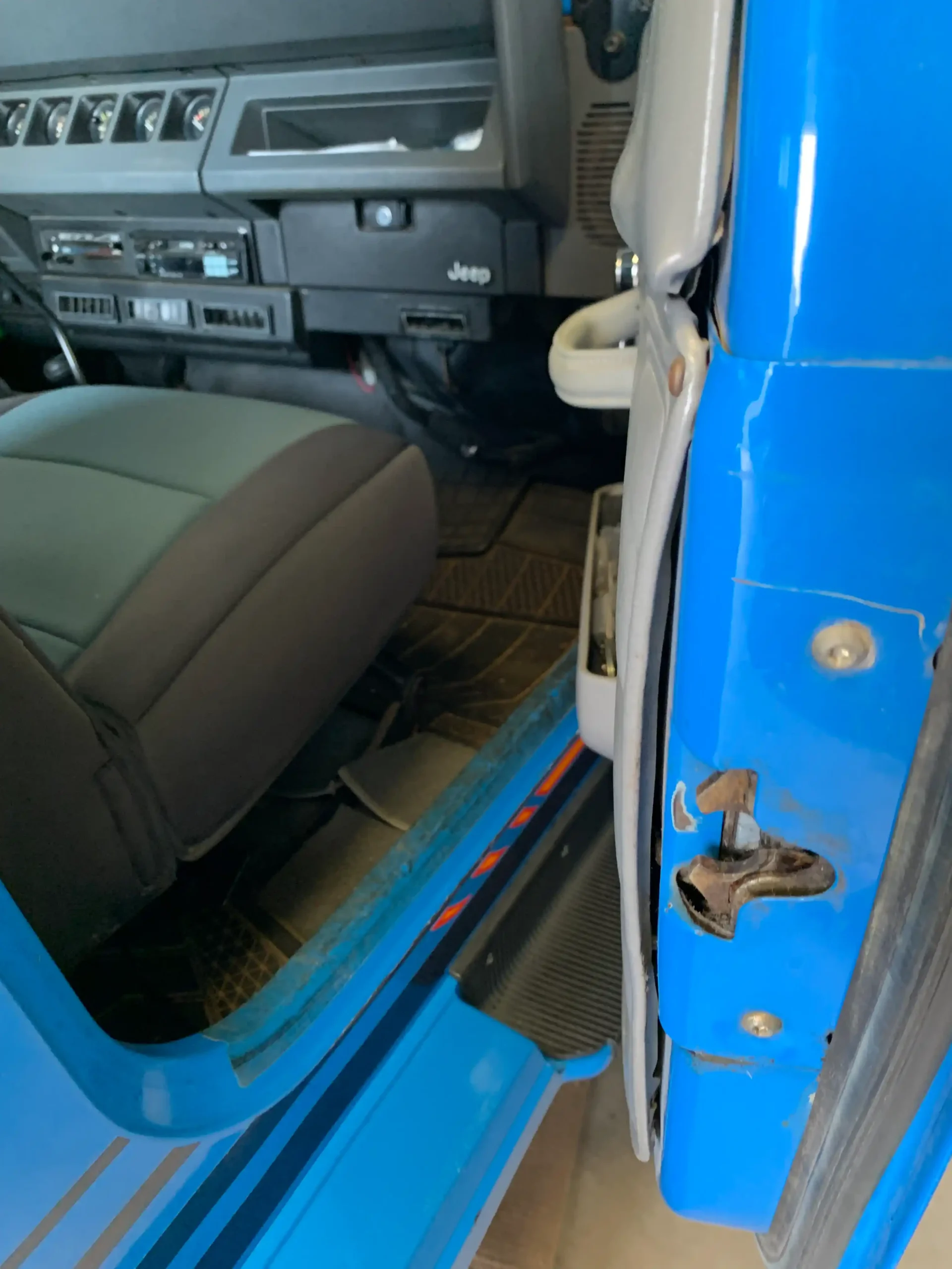 4.2L I6-Powered 1989 Jeep Wrangler Islander