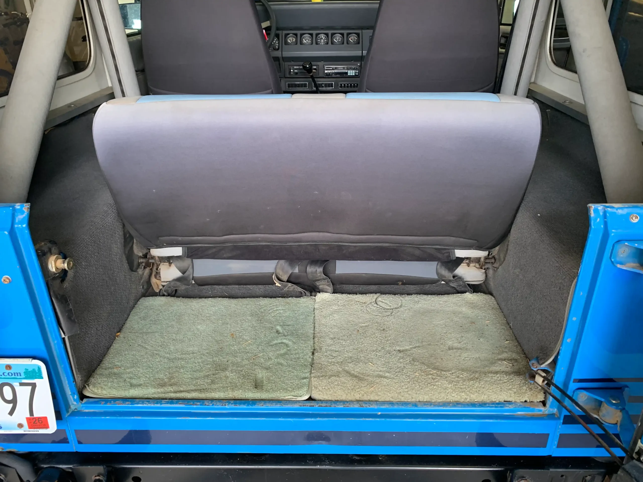 4.2L I6-Powered 1989 Jeep Wrangler Islander