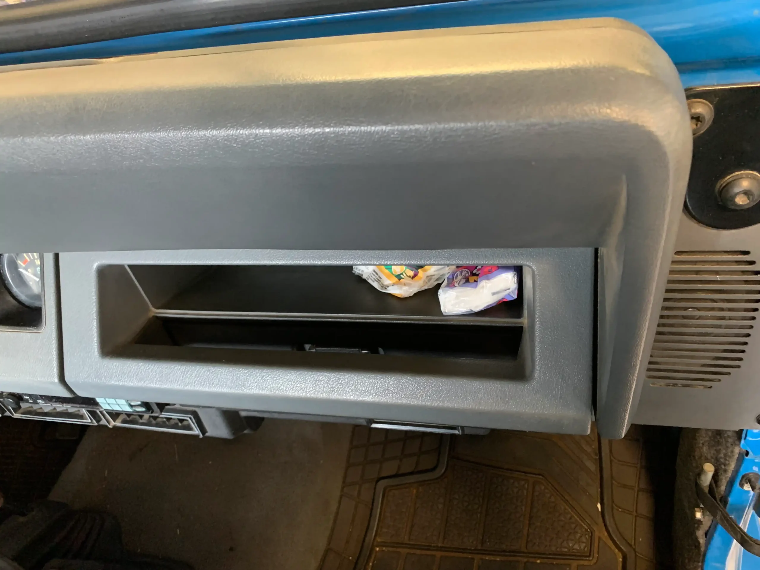 4.2L I6-Powered 1989 Jeep Wrangler Islander