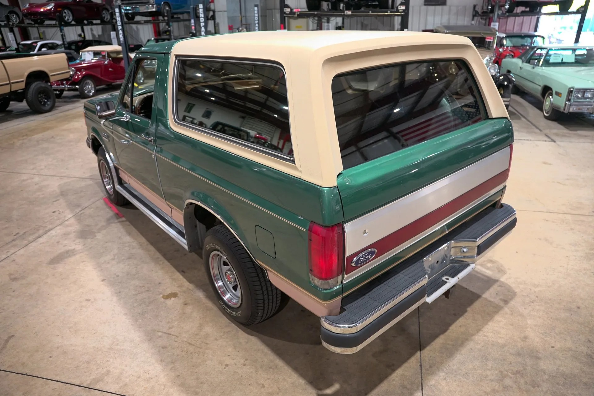 1988 Ford Bronco Eddie Bauer