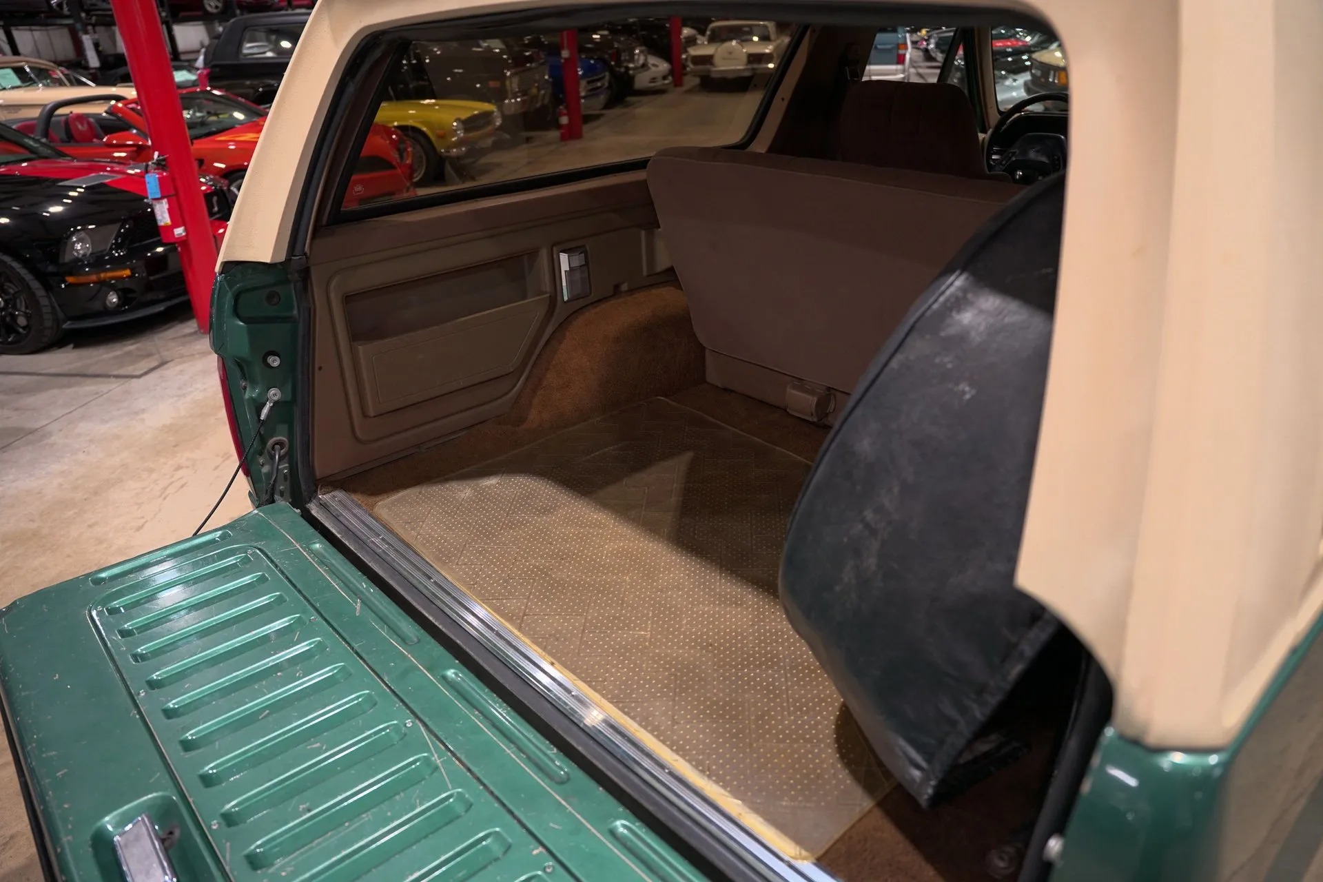 1988 Ford Bronco Eddie Bauer