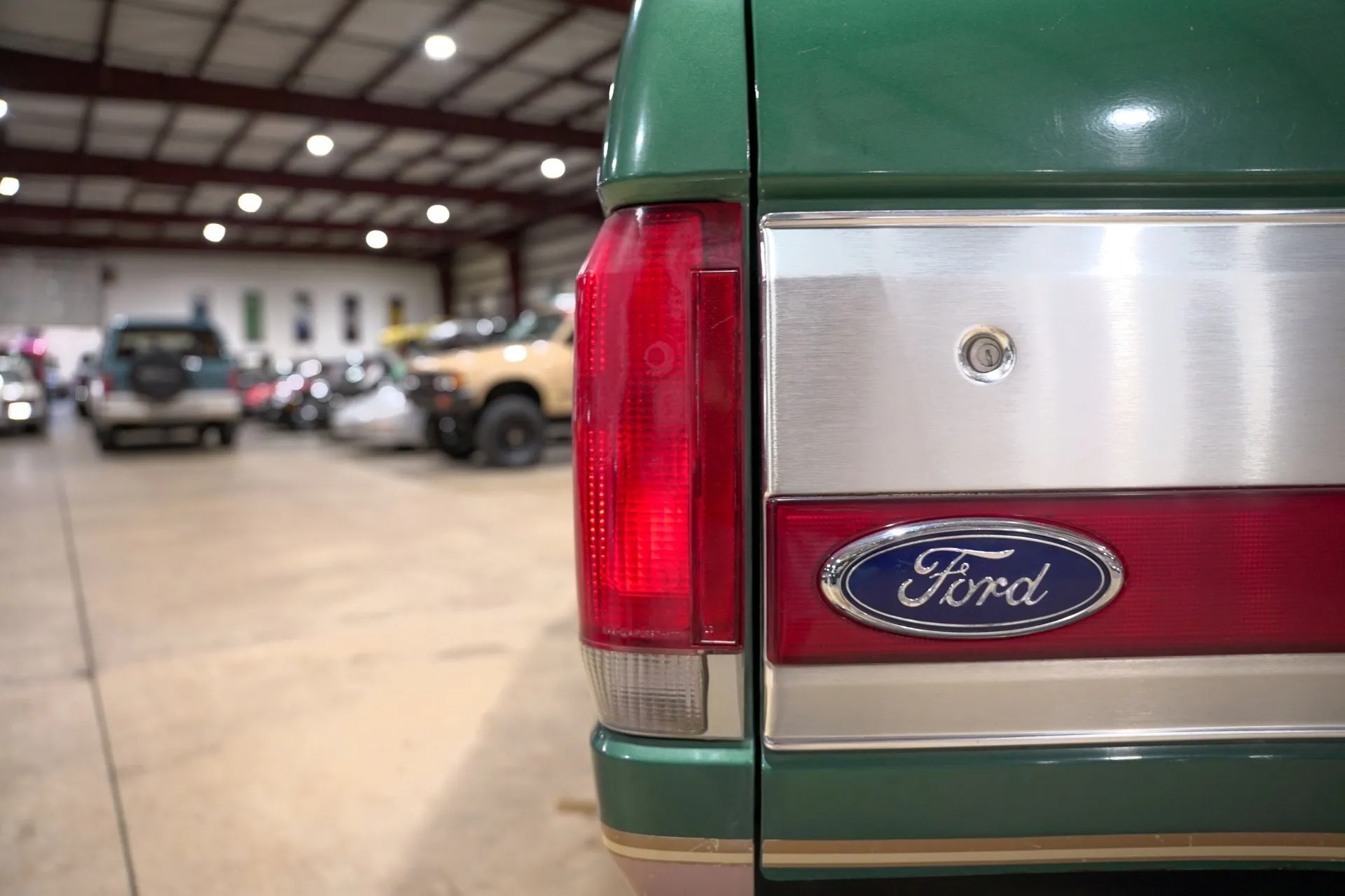 1988 Ford Bronco Eddie Bauer