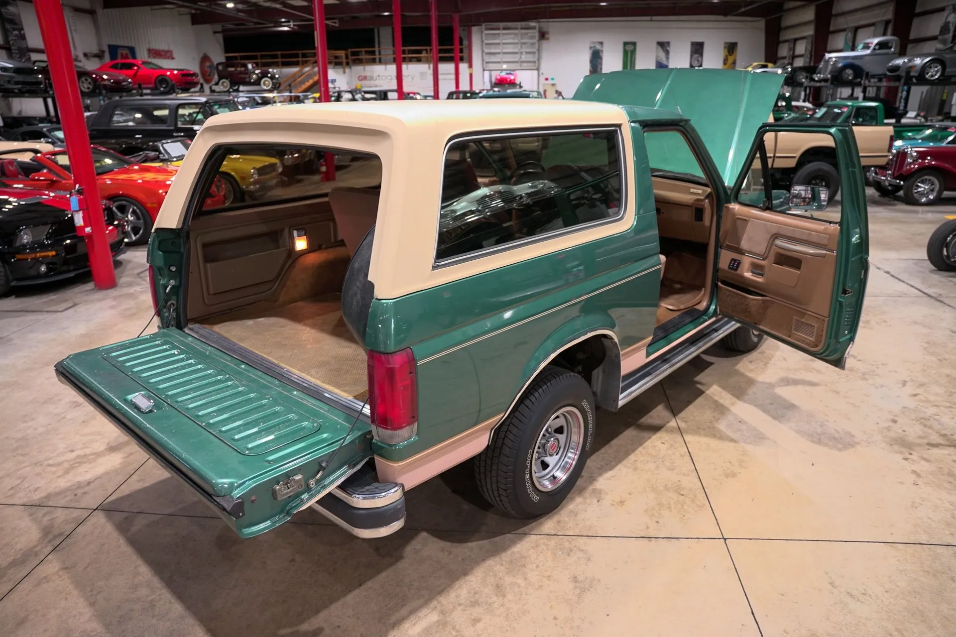 1988 Ford Bronco Eddie Bauer