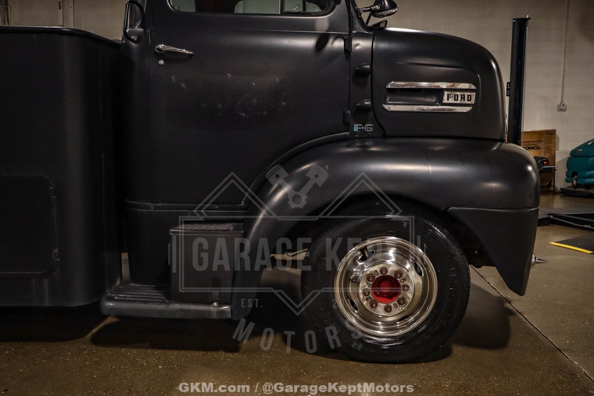 1952 Ford F6 COE