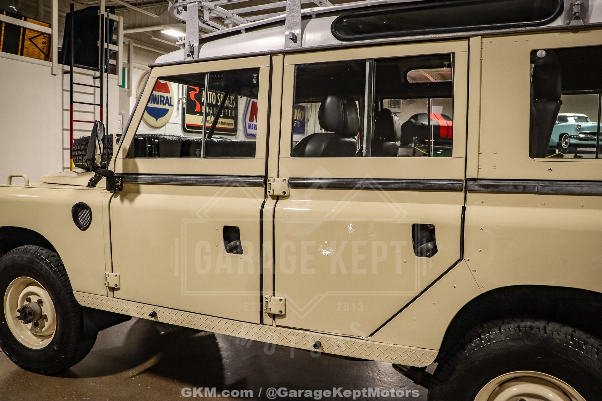 1974 Land Rover 109 Series III Wagon