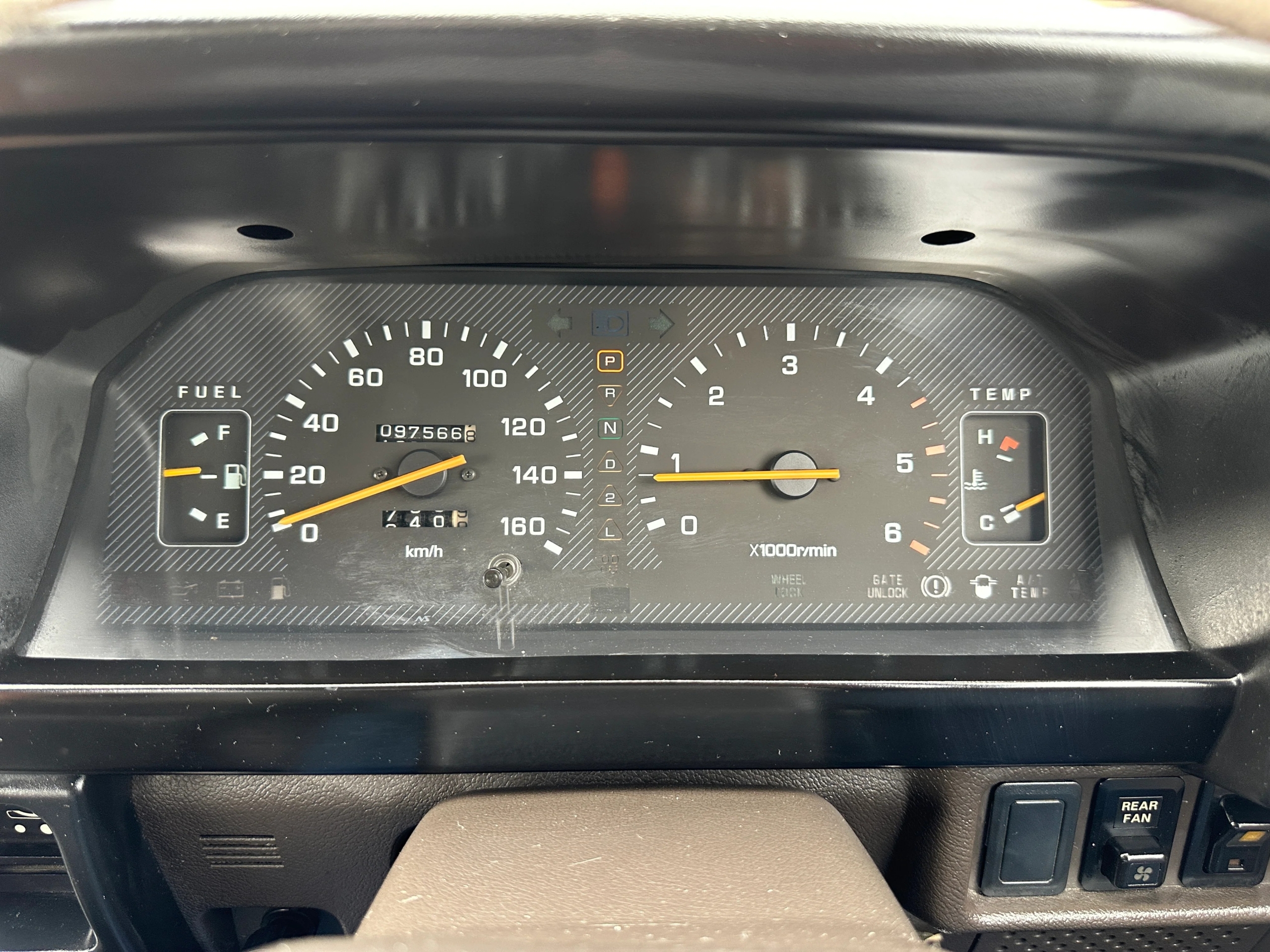 1991 Mitsubishi Delica Star Wagon Super Exceed - 2