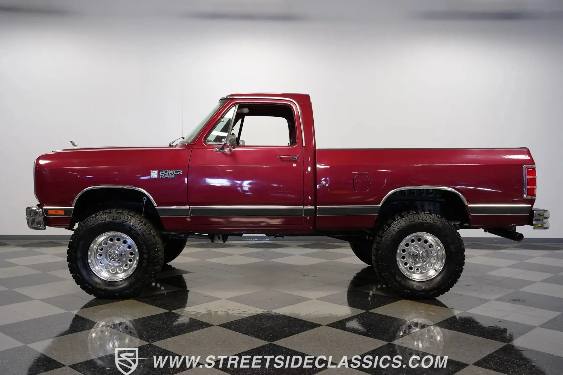 1986 Dodge Power Ram 150 Royal SE - 5