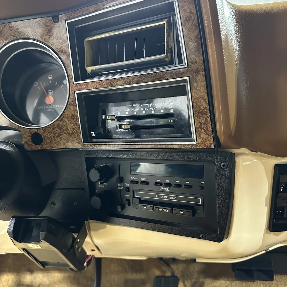 1991 GMC Suburban 1500 SLE