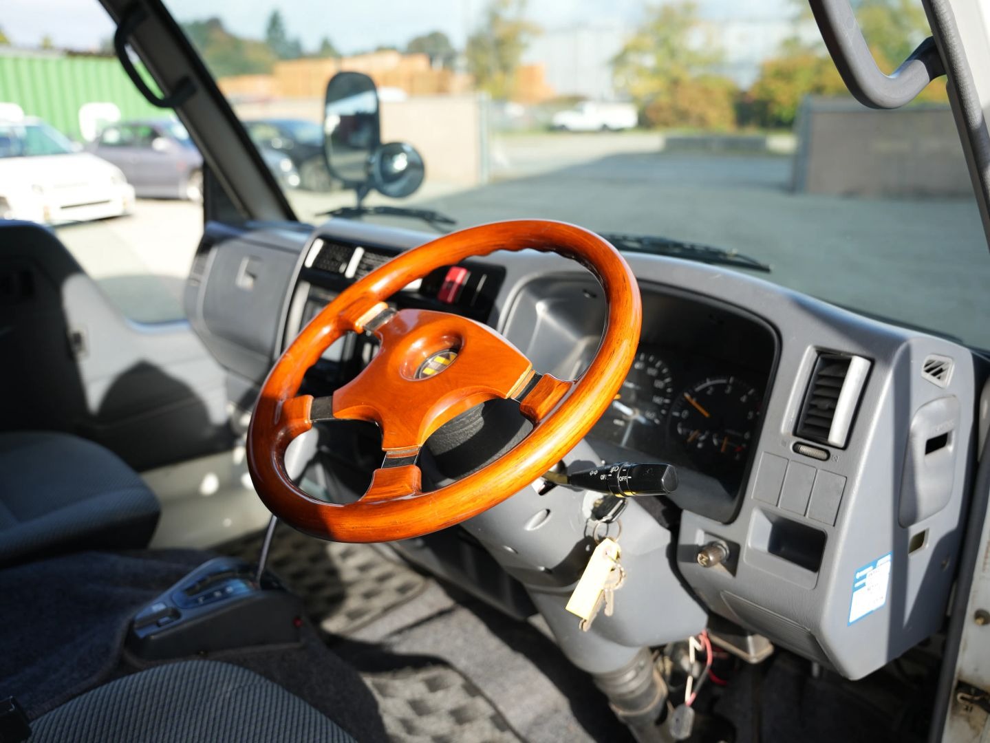 1999 Toyota Camroad