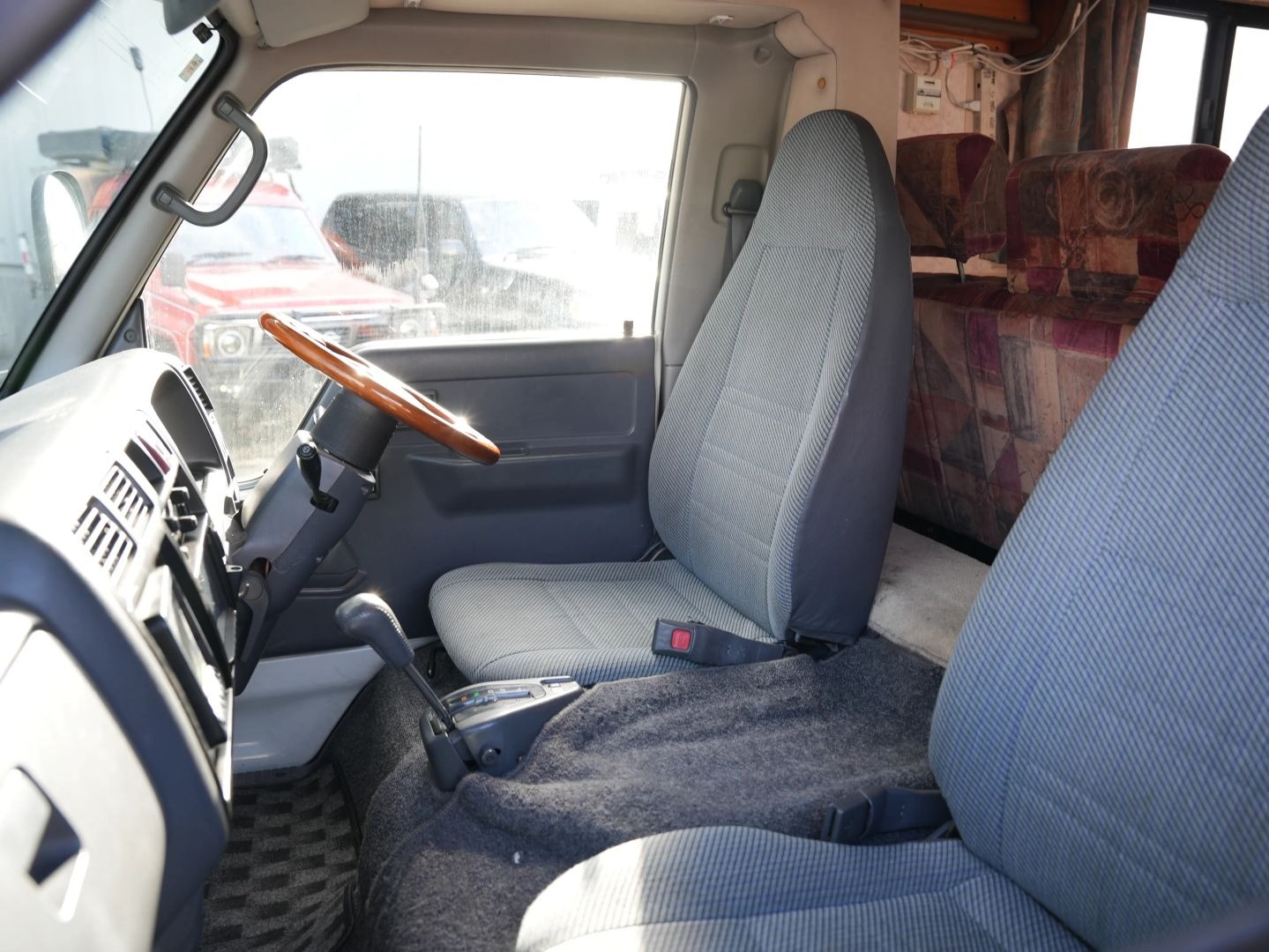 1999 Toyota Camroad
