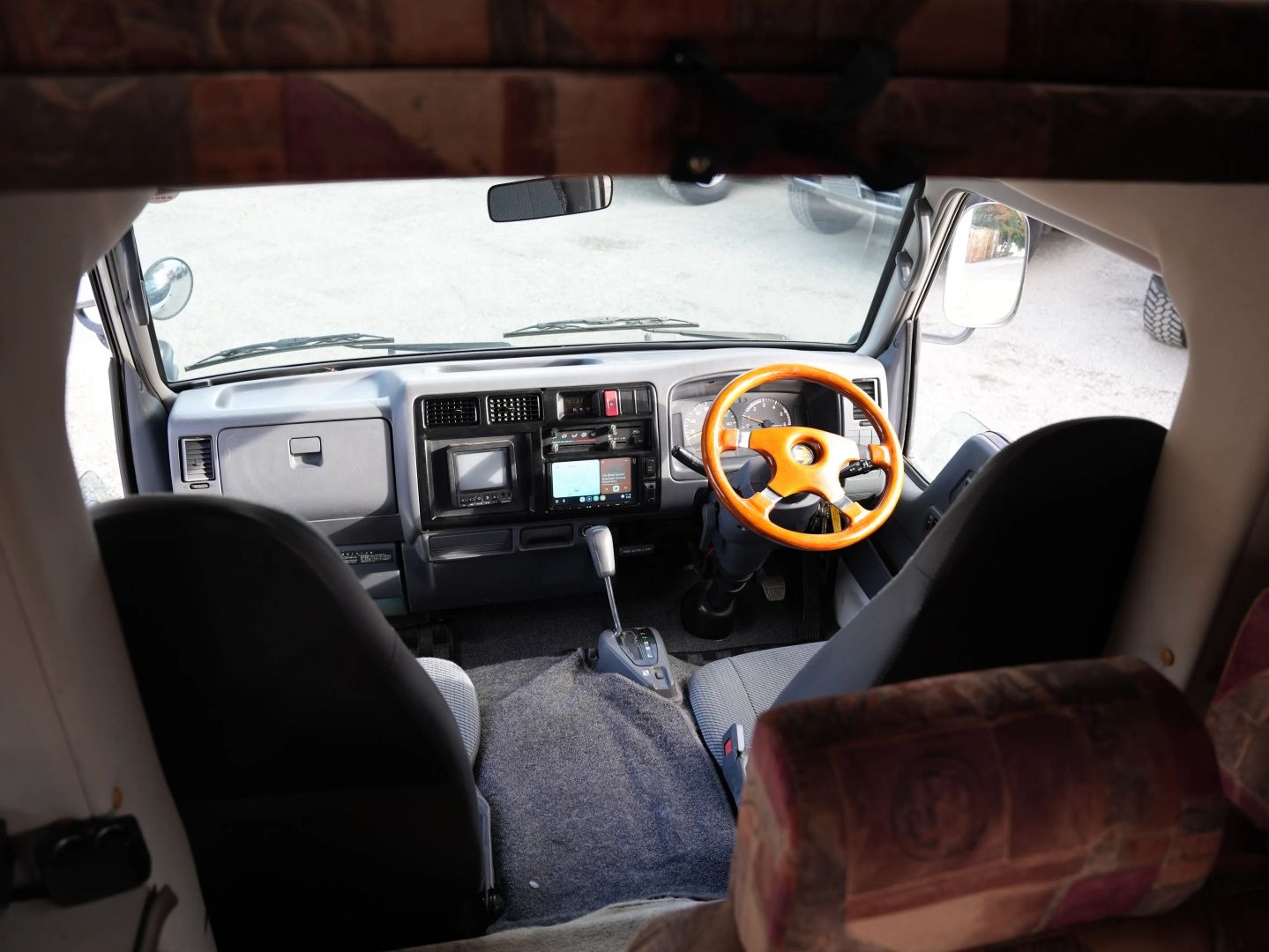 1999 Toyota Camroad