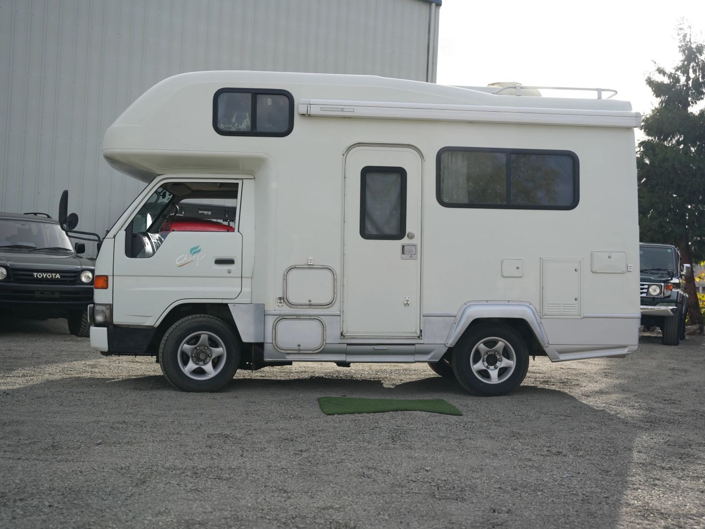 1999 Toyota Camroad