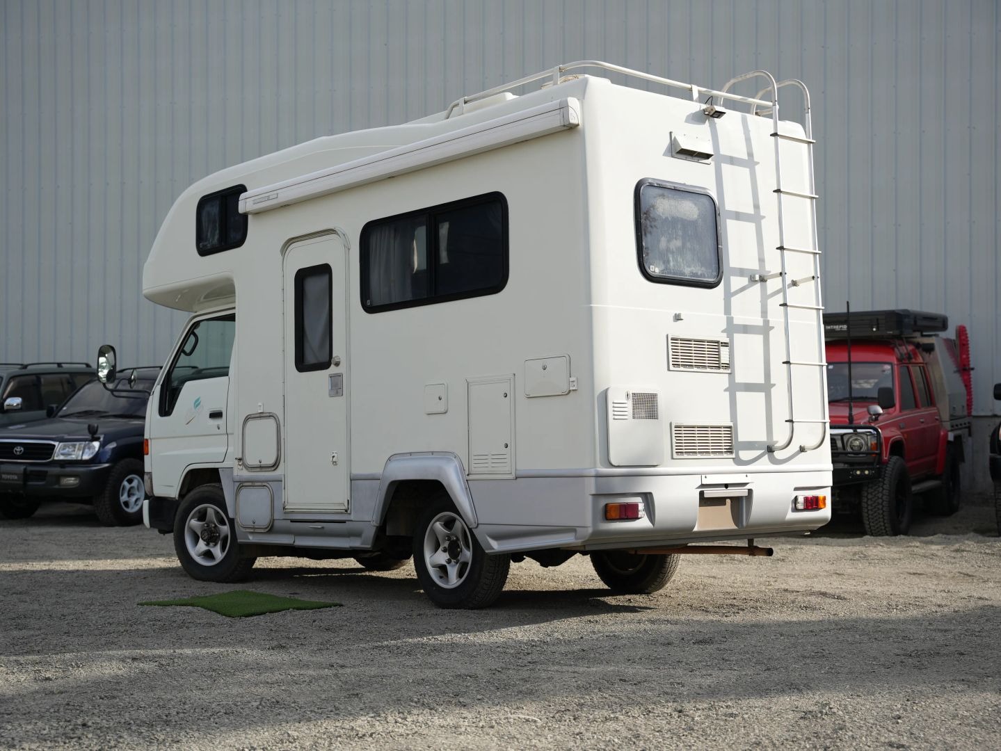 1999 Toyota Camroad