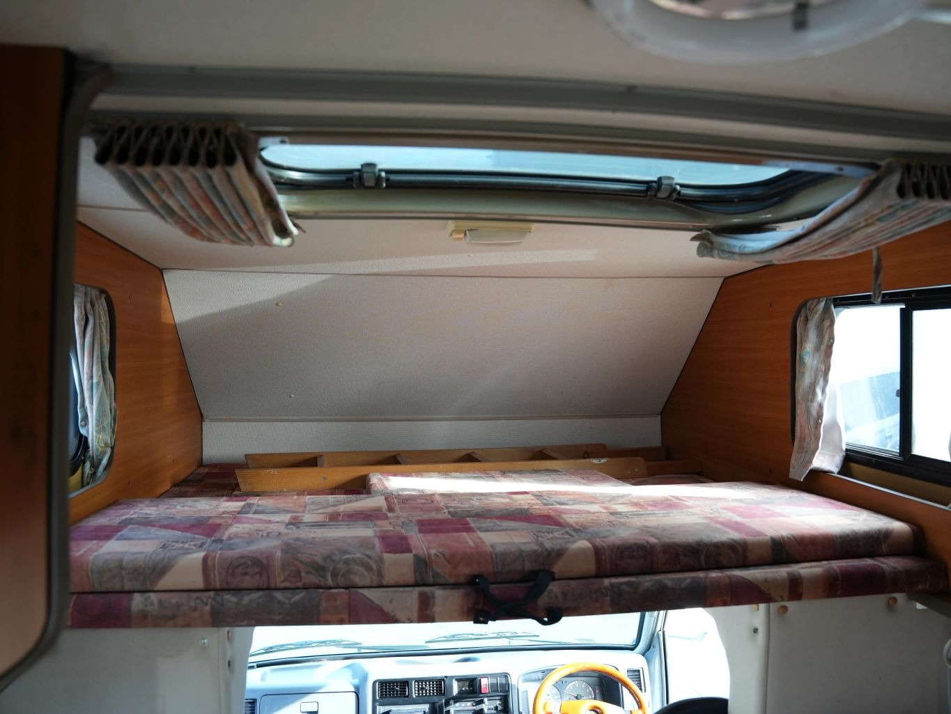 1999 Toyota Camroad