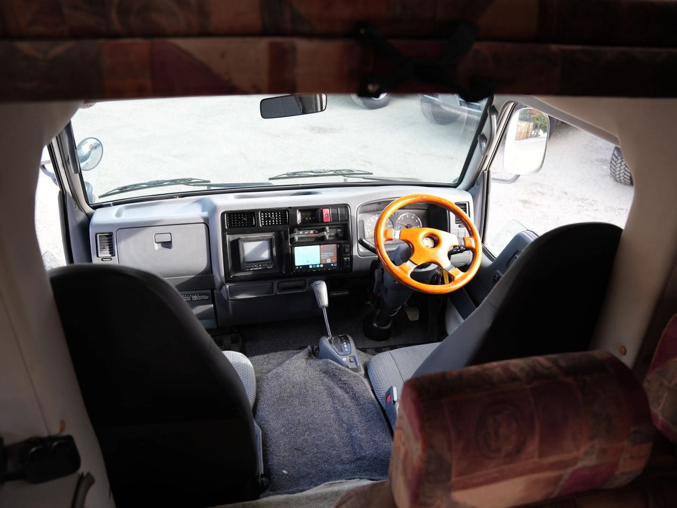 1999 Toyota Camroad