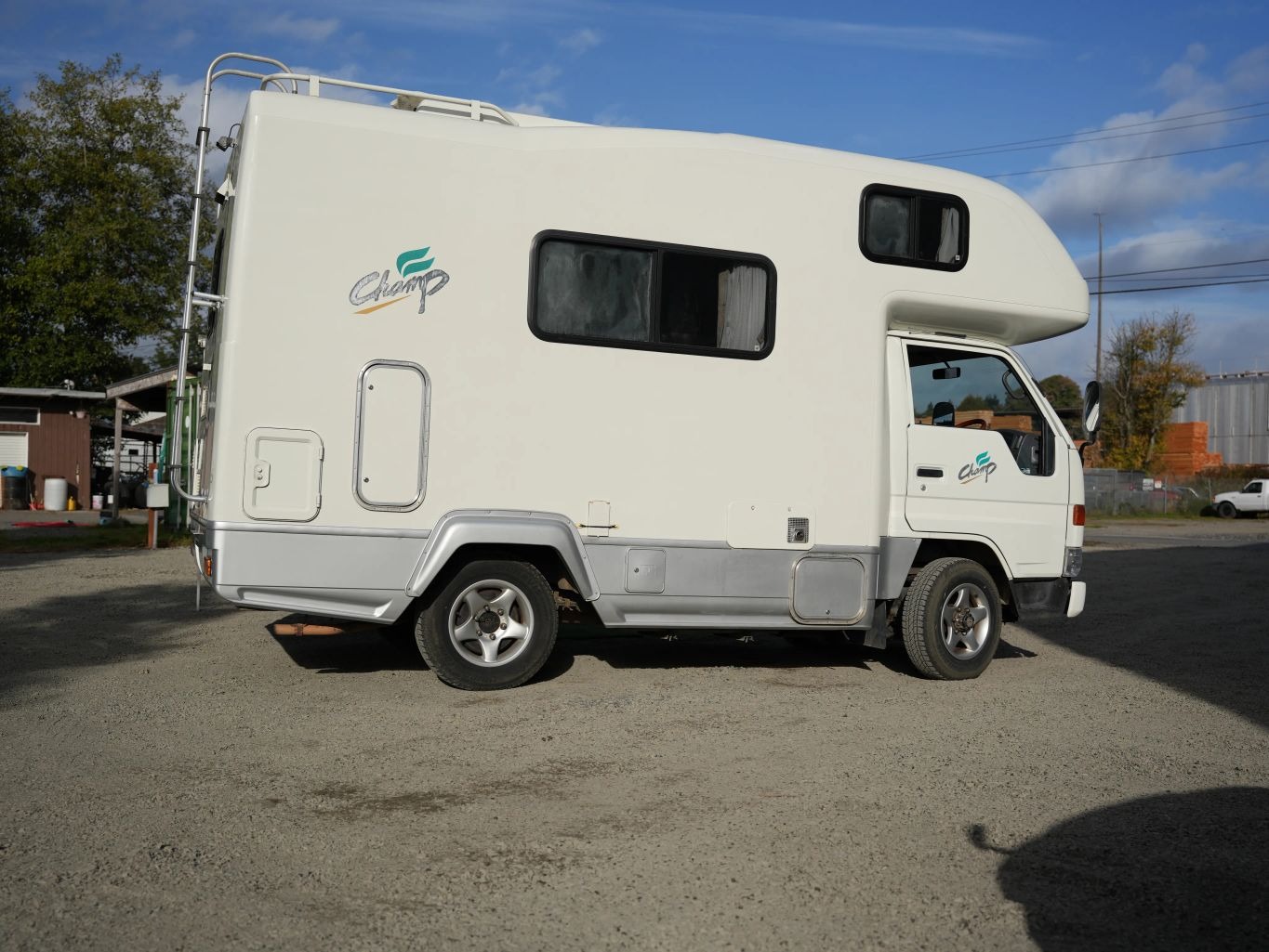 1999 Toyota Camroad