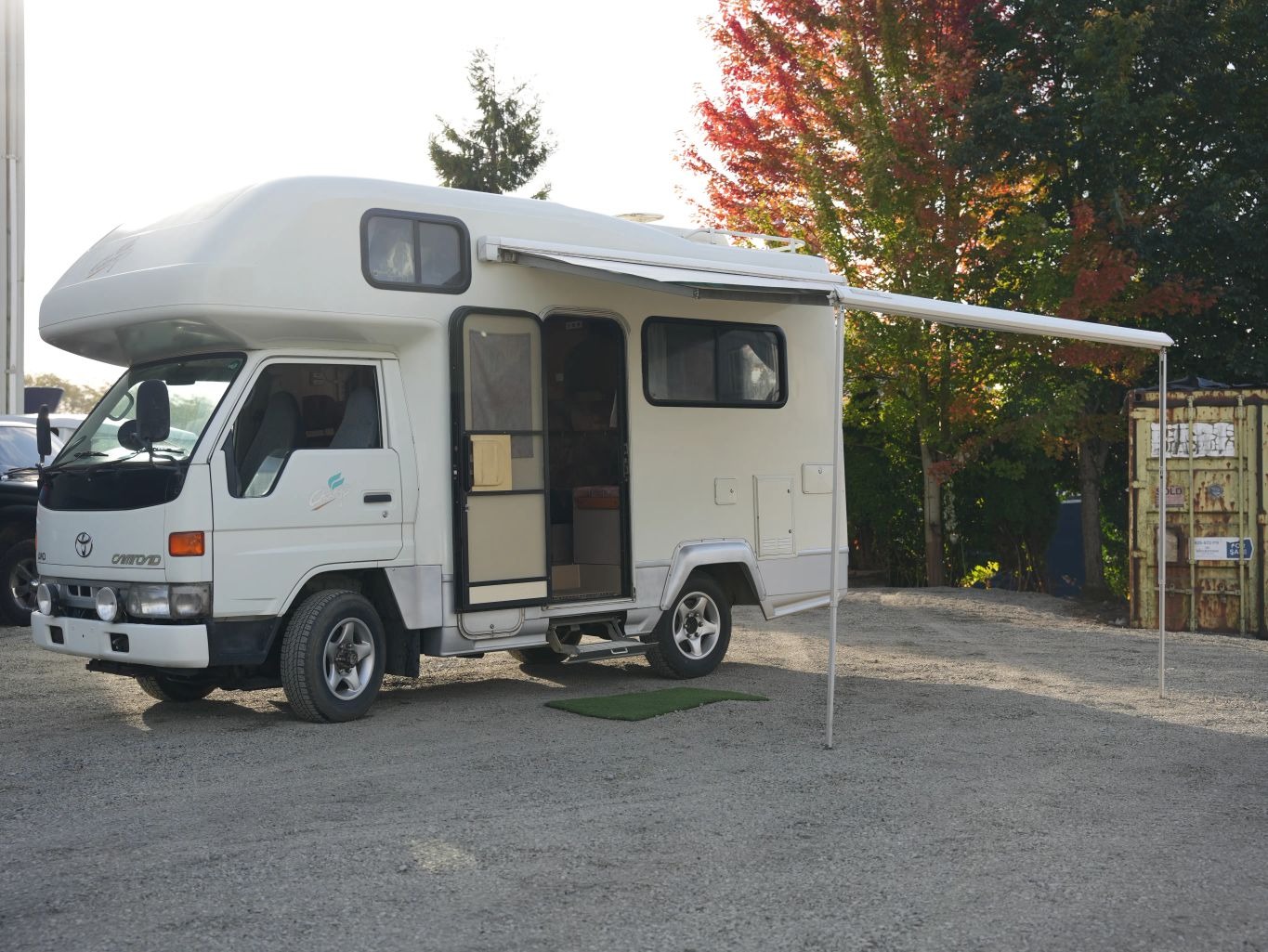 1999 Toyota Camroad