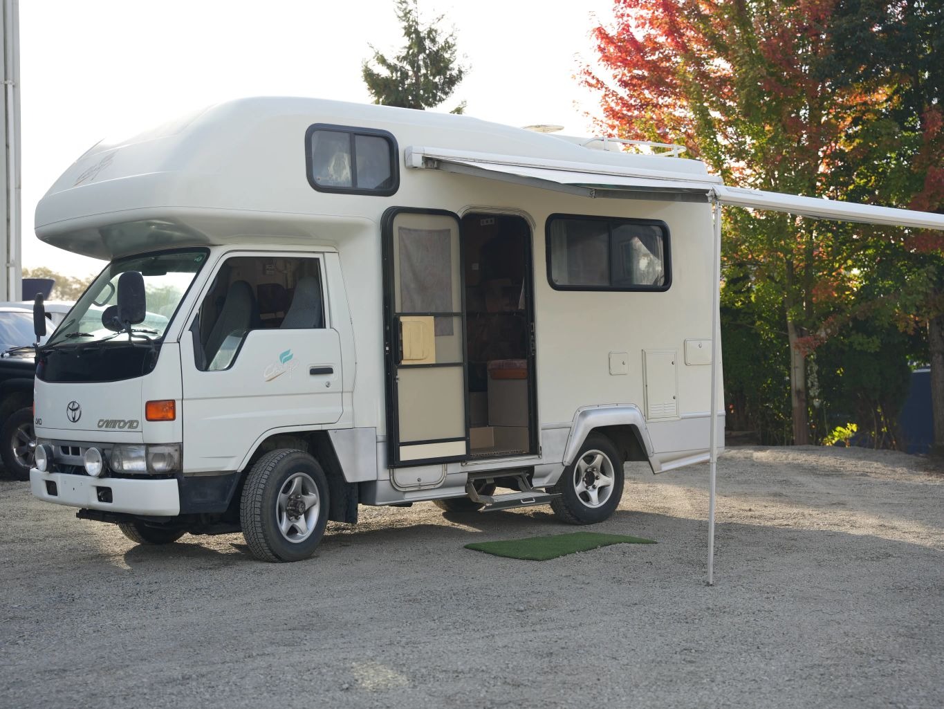 1999 Toyota Camroad